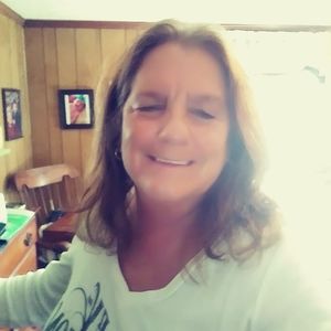 Meet your Posher, Lynn